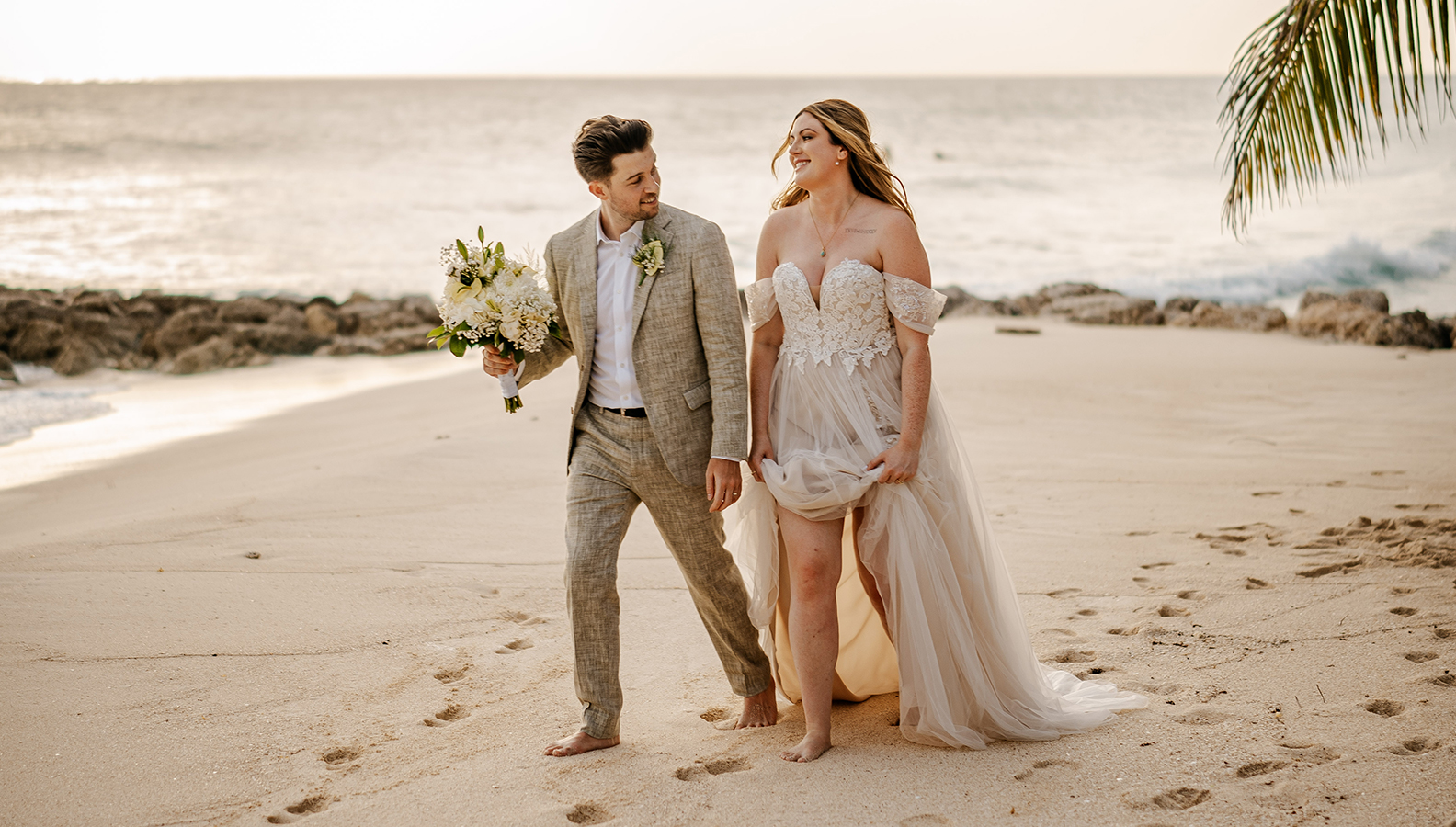 Cruise ship wedding packages featuring elegant ocean view ceremonies, floral decor, wedding cake, photography, and romantic dining aboard luxury Cruise Ships